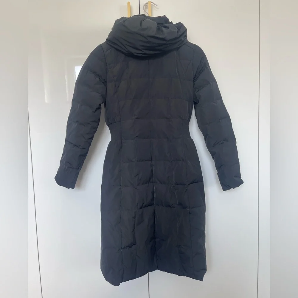 Cole Haan down Puffer coat - Picture 3 of 5